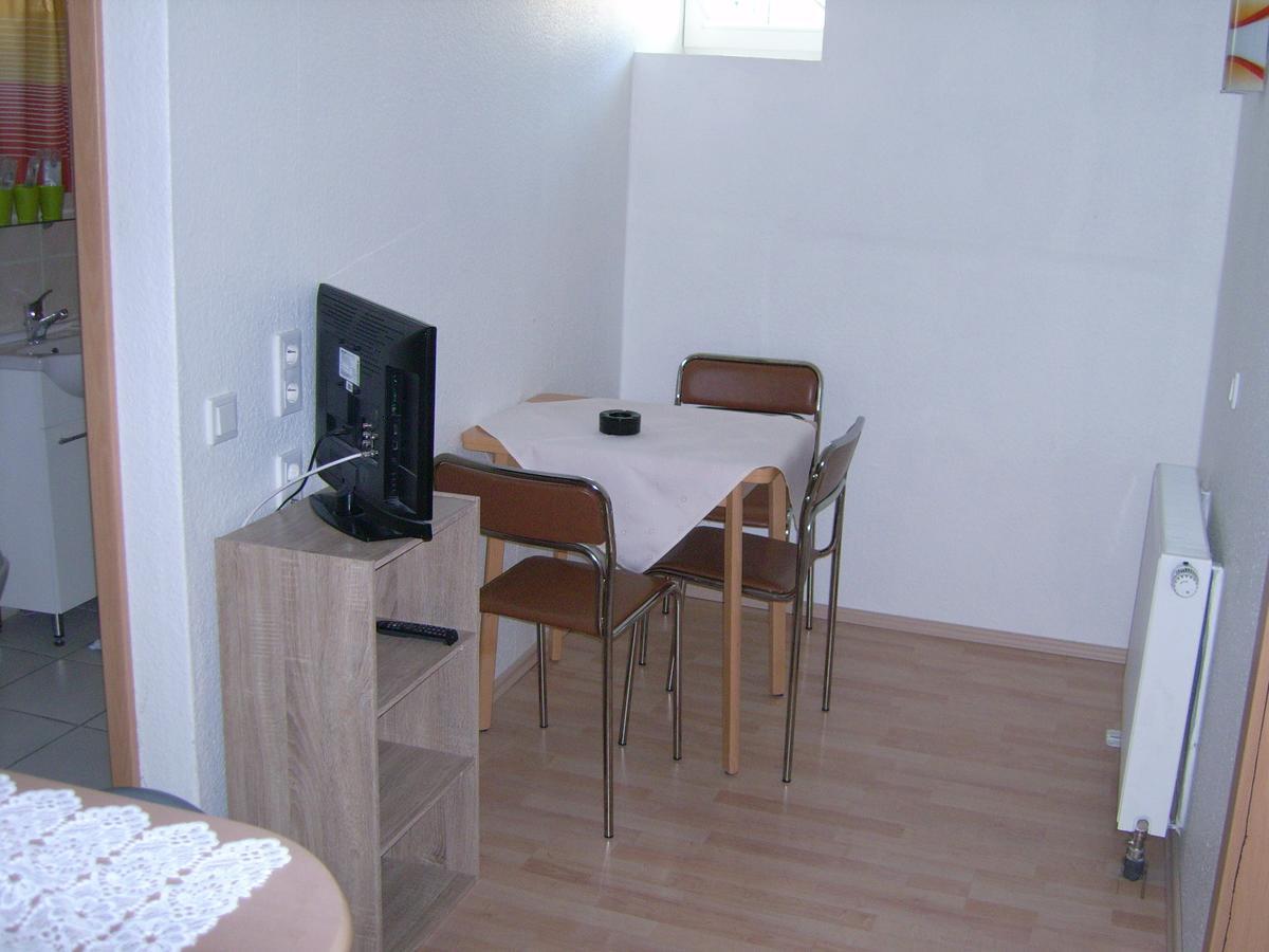 Gasthaus Zur Traube Hatzenport Dış mekan fotoğraf