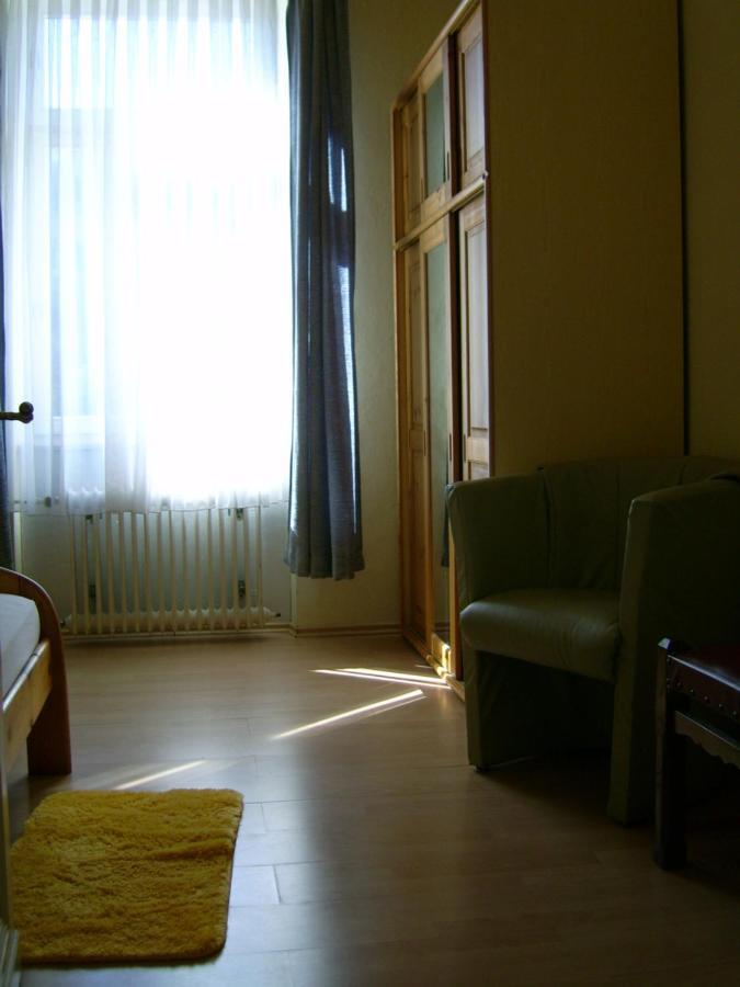 Gasthaus Zur Traube Hatzenport Dış mekan fotoğraf